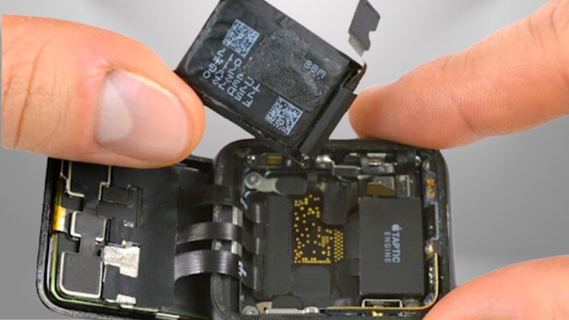 Sử dụng bộ sạc ch&iacute;nh h&atilde;ng của Apple để đảm bảo