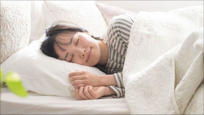 Ngủ đủ giấc sẽ khiến kinh nguyệt được điều hòa hơn