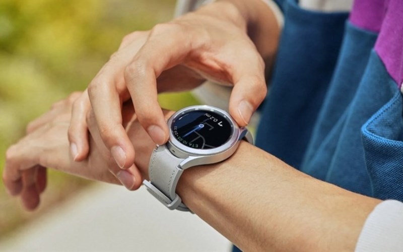 V&ograve;ng xoay benzel trở lại tr&ecirc;n Galaxy Watch 6 Classic