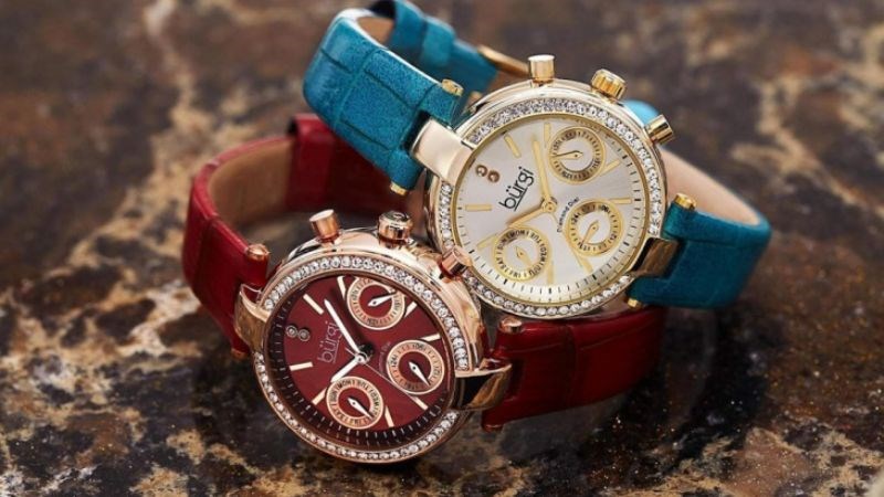 z Đồng hồ Burgi sử dụng bộ máy cao cấp từ Thụy Sỹ