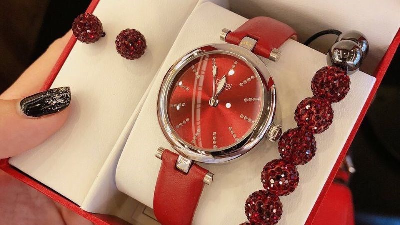 z Đồng hồ Burgi được tích hợp một loạt các tính năng đa dạng