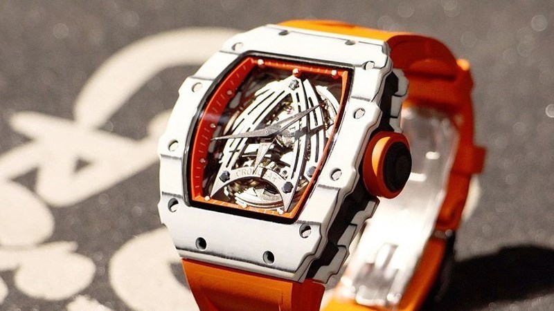 Đồng hồ Cronus Art b&aacute;n với mức gi&aacute; ph&ugrave; hợp