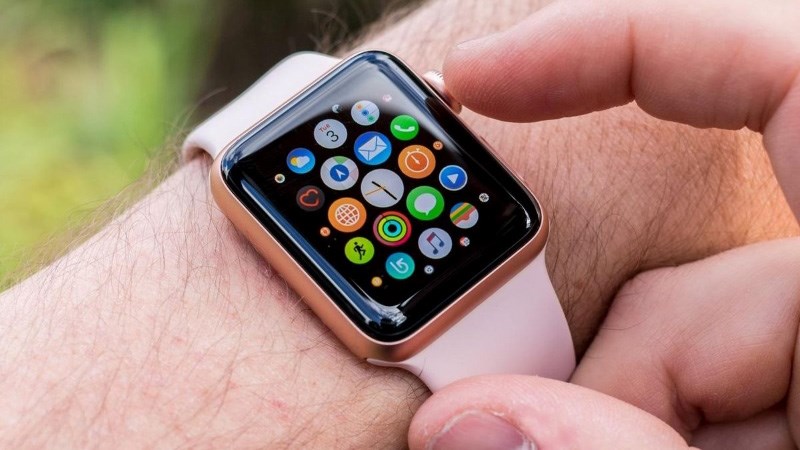 Kiểm tra cập nhật ứng dụng tr&ecirc;n Apple Watch