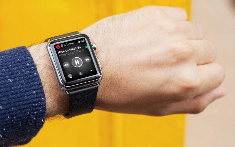 Ph&aacute;t một b&agrave;i h&aacute;t để kiểm tra