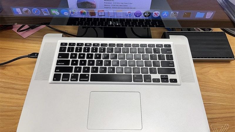 MacBook kh&ocirc;ng c&oacute; m&agrave;n h&igrave;nh l&agrave; loại Macbook chỉ c&oacute; phần m&acirc;m