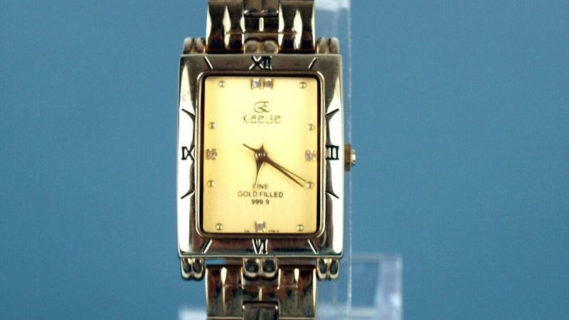 z Những mẫu độc đáo thường có giá từ vài ngàn đến hàng trăm ngàn USD