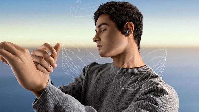 Người d&ugrave;ng như h&ograve;a v&agrave;o &acirc;m nhạc với tai nghe Baseus