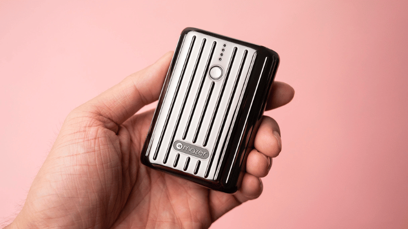 Thiết kế Mazer nhỏ gọn, dễ d&agrave;ng cầm nắm mang theo b&ecirc;n m&igrave;nh 