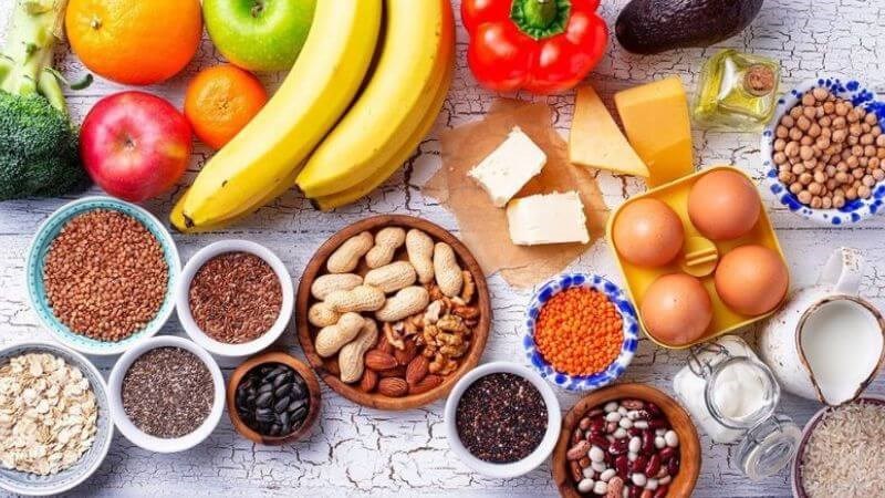 Để tránh mất sữa, mẹ bỉm nên duy trì chế độ ăn uống giàu dưỡng chất
