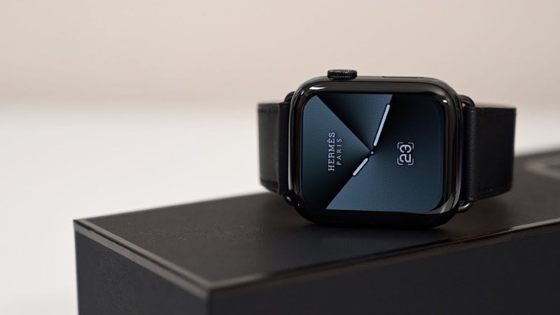 D&acirc;y đồng hồ Apple Watch Hermes tạo n&ecirc;n một điểm nhấn độc đ&aacute;o cho sản phẩm