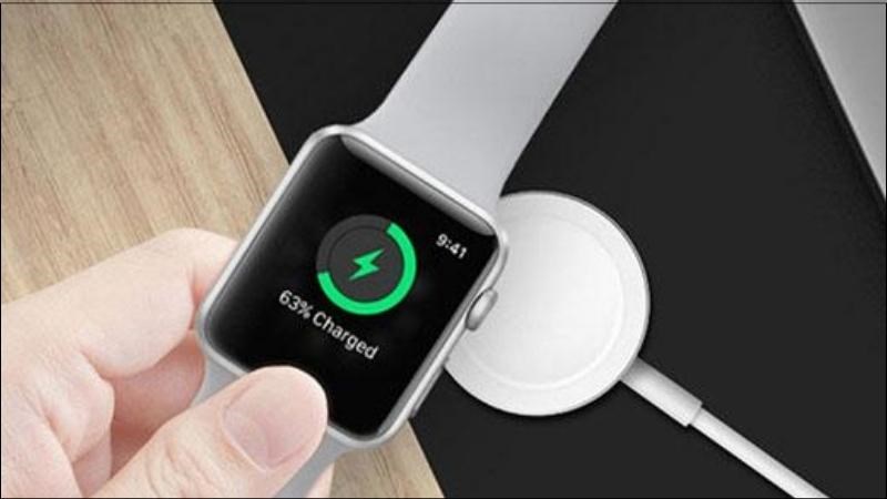 Cả hai phi&ecirc;n bản đều c&oacute; thời lượng sử dụng l&ecirc;n đến 18 giờ