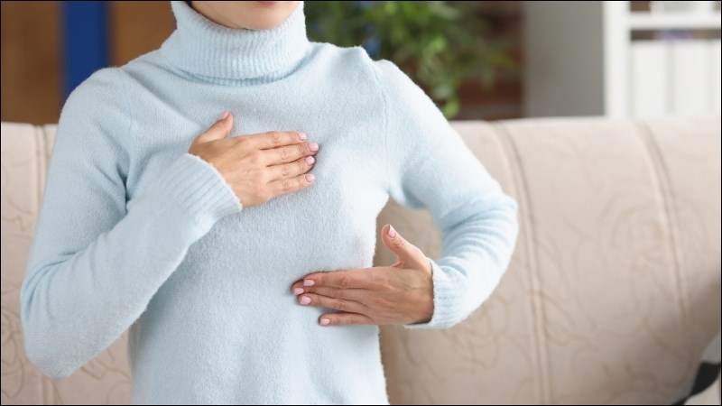 Tuyến vú có thể giảm sưng nhờ sắc uống hoàng bá ngày 2 lần 