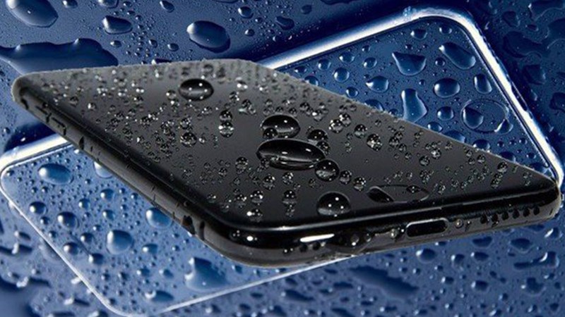 Điện thoại kh&ocirc;ng bị hư hỏng bởi c&aacute;c t&aacute;c nh&acirc;n b&ecirc;n ngo&agrave;i