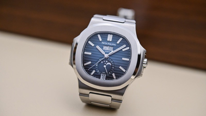 Patek Philippe Nautilus 5726/1A gọn g&agrave;ng v&agrave; trẻ trung