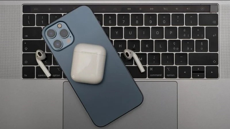 Ngắt kết nối iPhone với tai nghe Ngắt kết nối iPhone với tai nghe