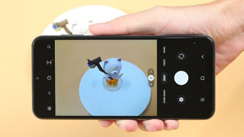 Chụp ảnh sắc n&eacute;t c&ugrave;ng Samsung Galaxy A13 6GB 