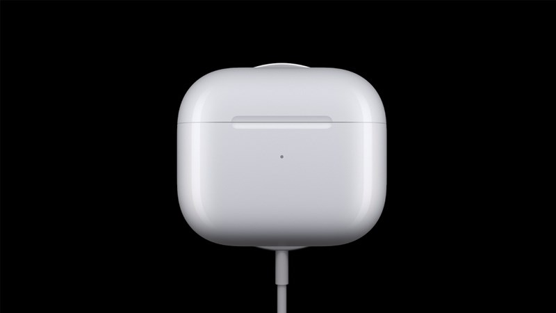 Bạn c&oacute; thể sử dụng Airpod 3 li&ecirc;n tục 6 tiếng