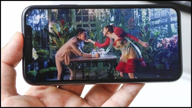Phát những video có tốc độ nhanh và thay đổi màu sắc đa dạng Phát video để khắc phục lỗi