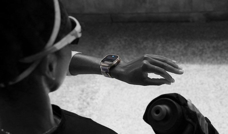 Màn hình Apple Watch Ultra 2 có độ sáng tối đa 3000 nits
