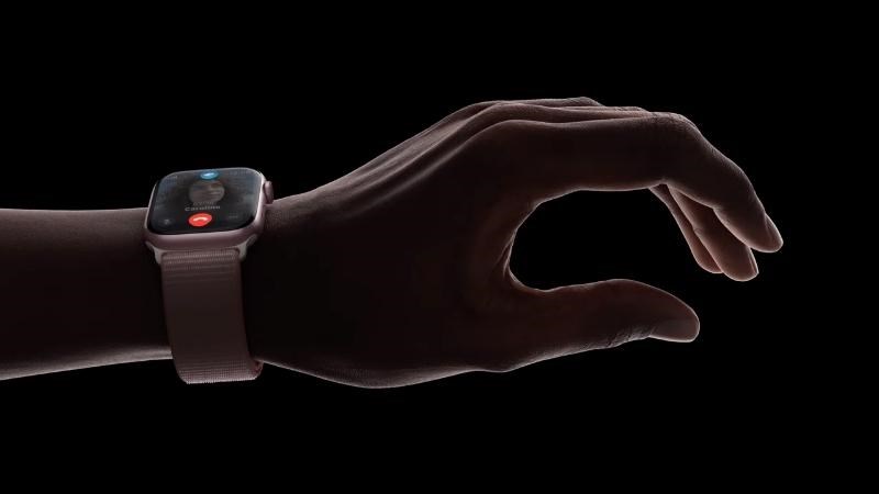 T&iacute;nh năng Double Tap gi&uacute;p người d&ugrave;ng thuận tiện hơn trong qu&aacute; tr&igrave;nh sử dụng 