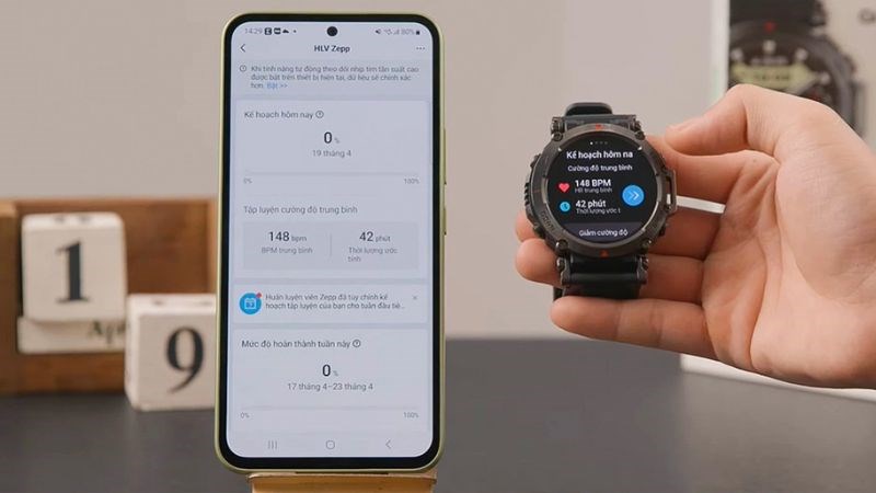 Zepp Coach sẽ cung cấp cho người d&ugrave;ng chế độ luyện tập ph&ugrave; hợp