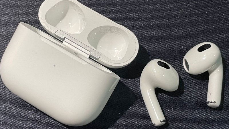 AirPods 3 hiện tại đang kinh doanh tại Thế Giới Di Động AirPods 3 hiện tại đang kinh doanh tại Thế Giới Di Động