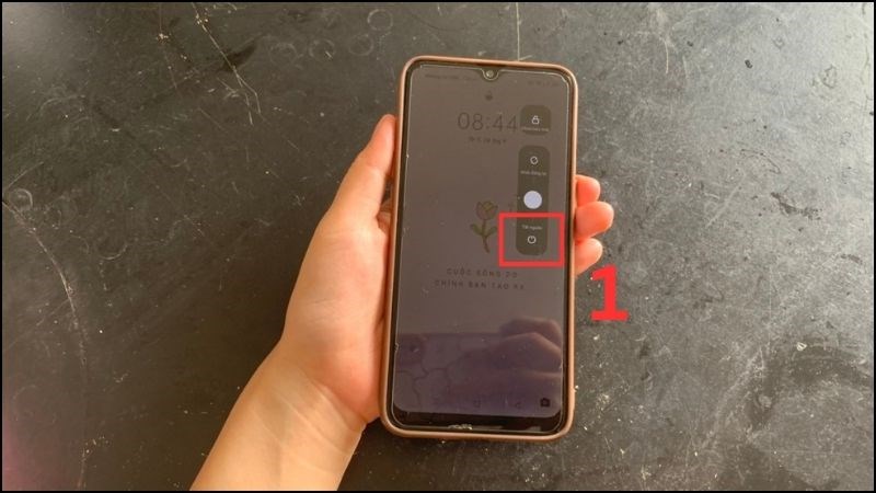 Tắt nguồn chiếc điện thoại của bạn