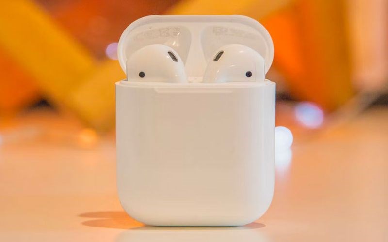 AirPods 2 c&oacute; thiết kế nhỏ gọn v&agrave; thời trang