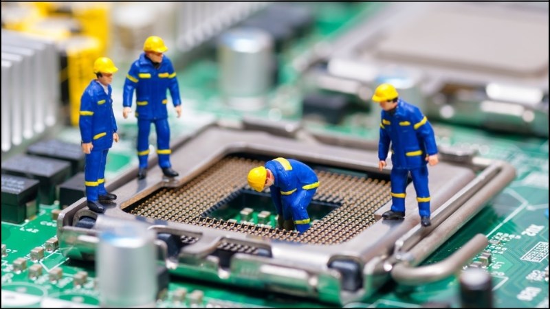 N&ecirc;n l&agrave;m sạch c&aacute;c linh kiện PC kh&aacute;c