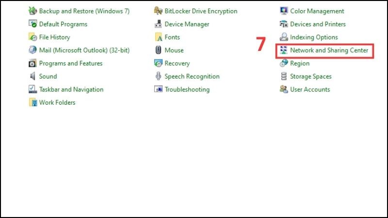 Chọn Network and Sharing Center