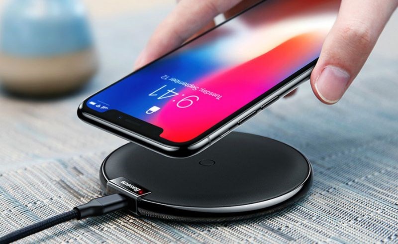 Sạc kh&ocirc;ng d&acirc;y Baseus sạc nhanh, tiện lợi