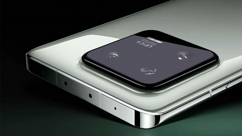 Xiaomi 13 c&oacute; cụm camera sau gồm camera ch&iacute;nh 50MP v&agrave; phụ 12MP & 10MP