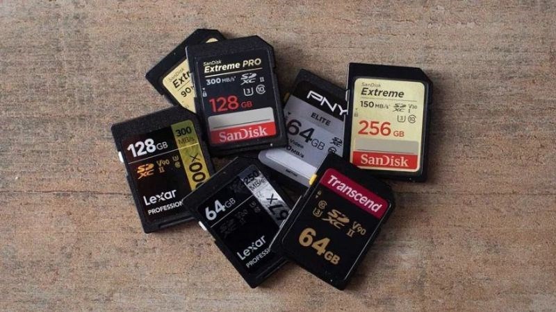 Có 2 loại ký hiệu Class phổ biến là UHS Speed Class và Speed Class Có 2 loại ký hiệu Class phổ biến là UHS Speed Class và Speed Class