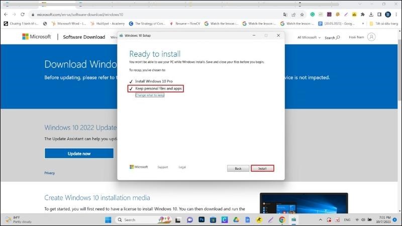 Chọn Keep personal files and apps, sau đó nhấn Install để tải xuống Windows 10