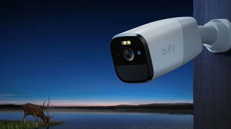 Camera cần được kết nối với nguồn điện Camera cần được kết nối với nguồn điện