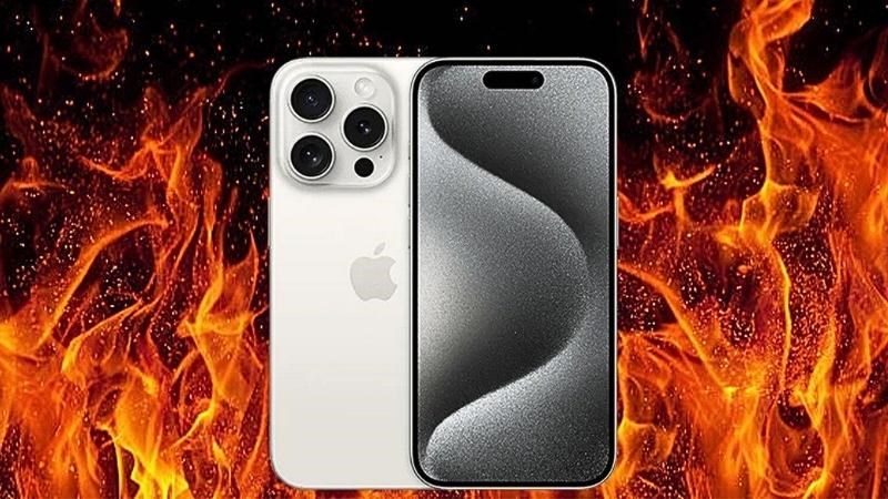 iPhone 15 Pro Max bị n&oacute;ng l&ecirc;n khi sạc