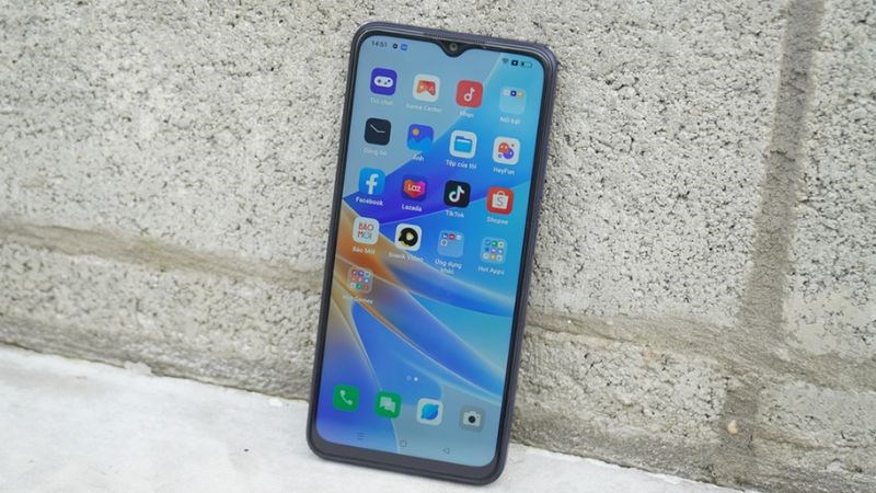OPPO A17 sở hữu thiết kế sang trọng và thời thượng OPPO A17 sở hữu thiết kế sang trọng và thời thượng