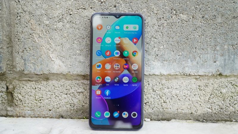 Vivo Y35 thiết kế thời thượng, năng động Vivo Y35 thiết kế thời thượng, năng động