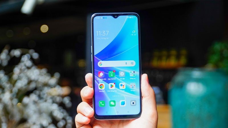 OPPO A77s thu hút với phần thiết kế tạo hình vuông vức OPPO A77s thu hút với phần thiết kế tạo hình vuông vức
