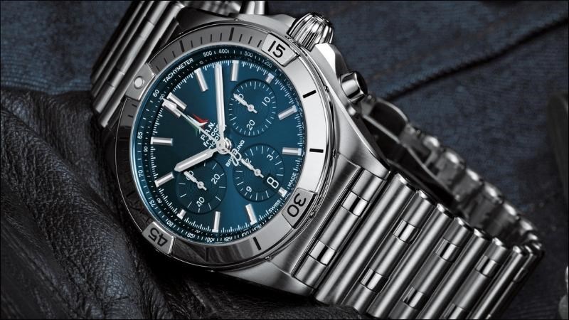 Đồng hồ c&oacute; thể chịu được m&ocirc;i trường khắc nghiệt