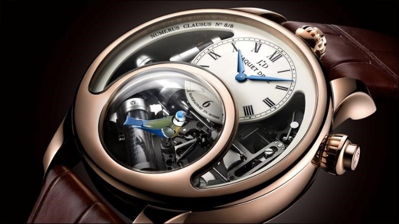 Thiết kế sang trọng, lấp l&aacute;nh với c&aacute;c bộ m&aacute;y in-house