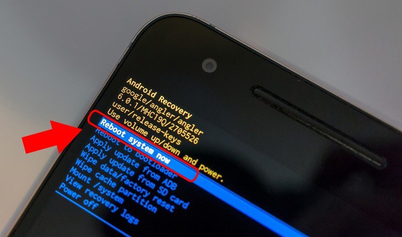 Reset m&aacute;y trở về ban đầu