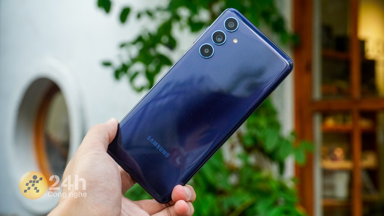 Galaxy M54 được trang bị hệ thống cấu hình ấn tượng trong phân khúc trung cấp