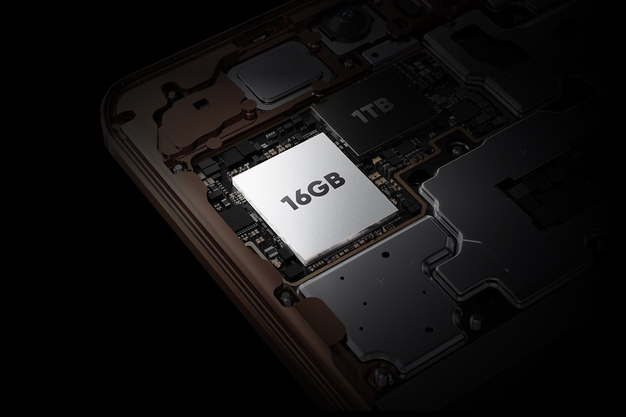 realme GT5 Pro còn được trang bị dung lượng RAM lớn. Nguồn: realme. realme GT5 Pro còn được trang bị dung lượng RAM lớn. Nguồn: realme.