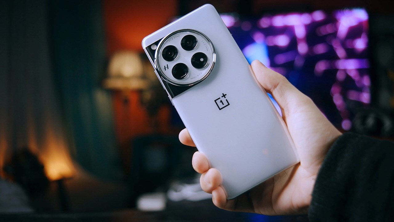 Có thể OnePlus 13 có thể được trang bị Snapdragon 8 Gen 4 mạnh mẽ hơn (ảnh minh họa: OnePlus 12). Nguồn: Weibo. Có thể OnePlus 13 có thể được trang bị Snapdragon 8 Gen 4 mạnh mẽ hơn (ảnh minh họa: OnePlus 12). Nguồn: Weibo.