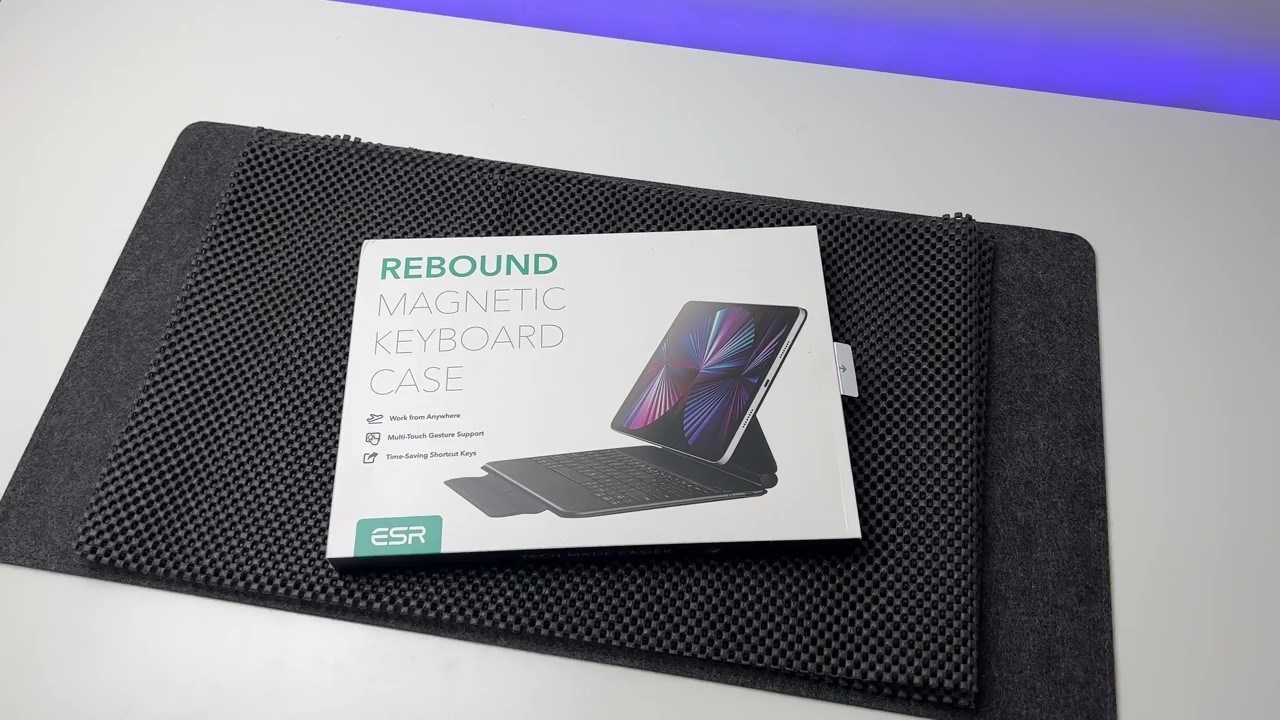 Trên tay Rebound Magnetic Keyboard Case