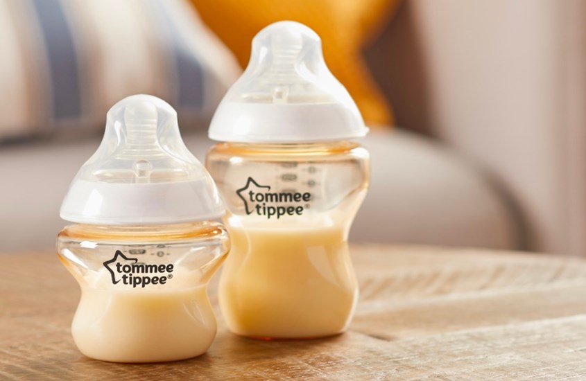 Bình sữa nhựa PPSU Tommee Tippee Closer to Nature 422752 cổ rộng 260 ml (3 - 6 tháng)