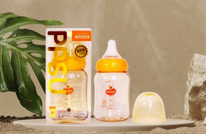 Bình sữa nhựa PPSU Wesser TBSWPP140 cổ hẹp 140 ml (0 - 3 tháng)