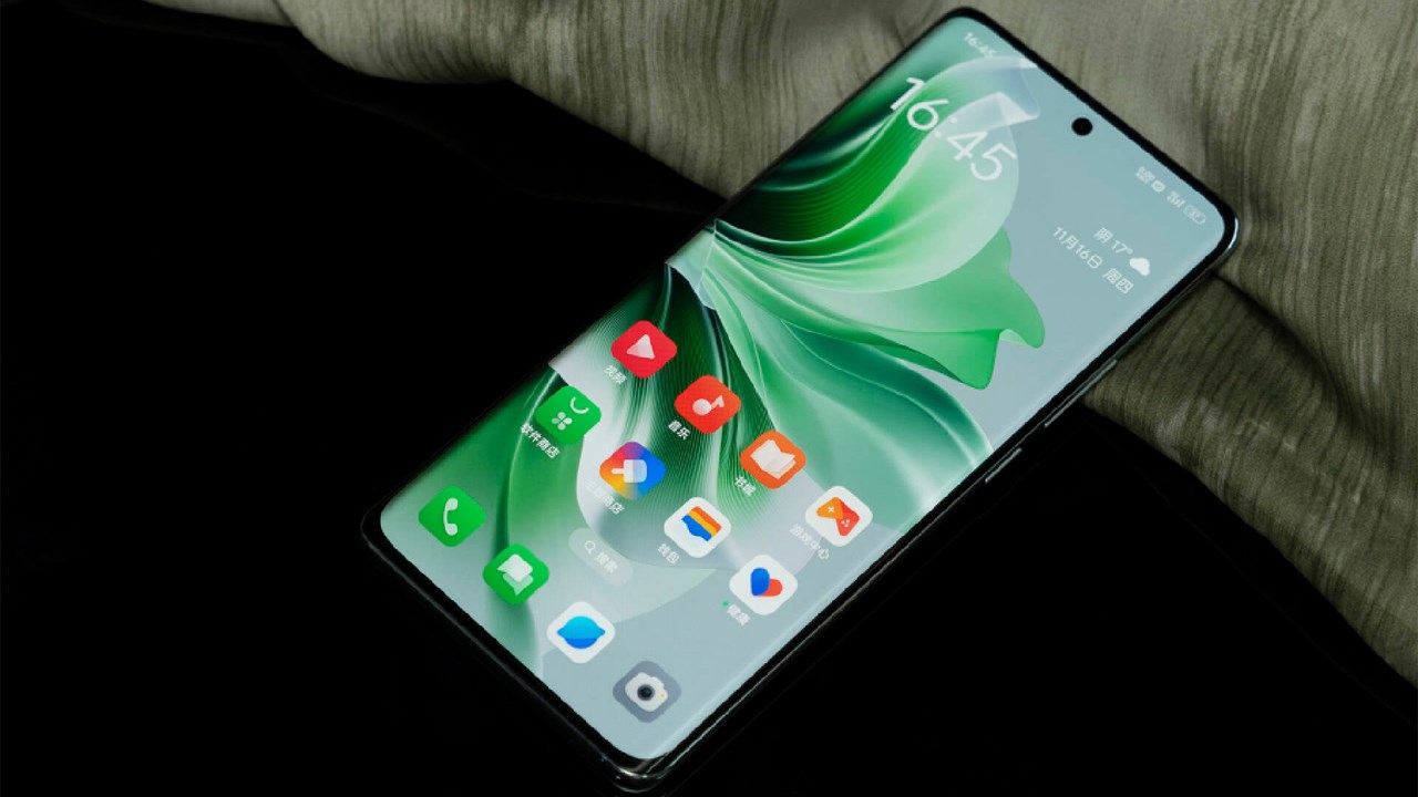 OPPO Reno11 Pro được trang bị RAM 12 GB và bộ nhớ trong 256 GB OPPO Reno11 Pro được trang bị RAM 12 GB và bộ nhớ trong 256 GB