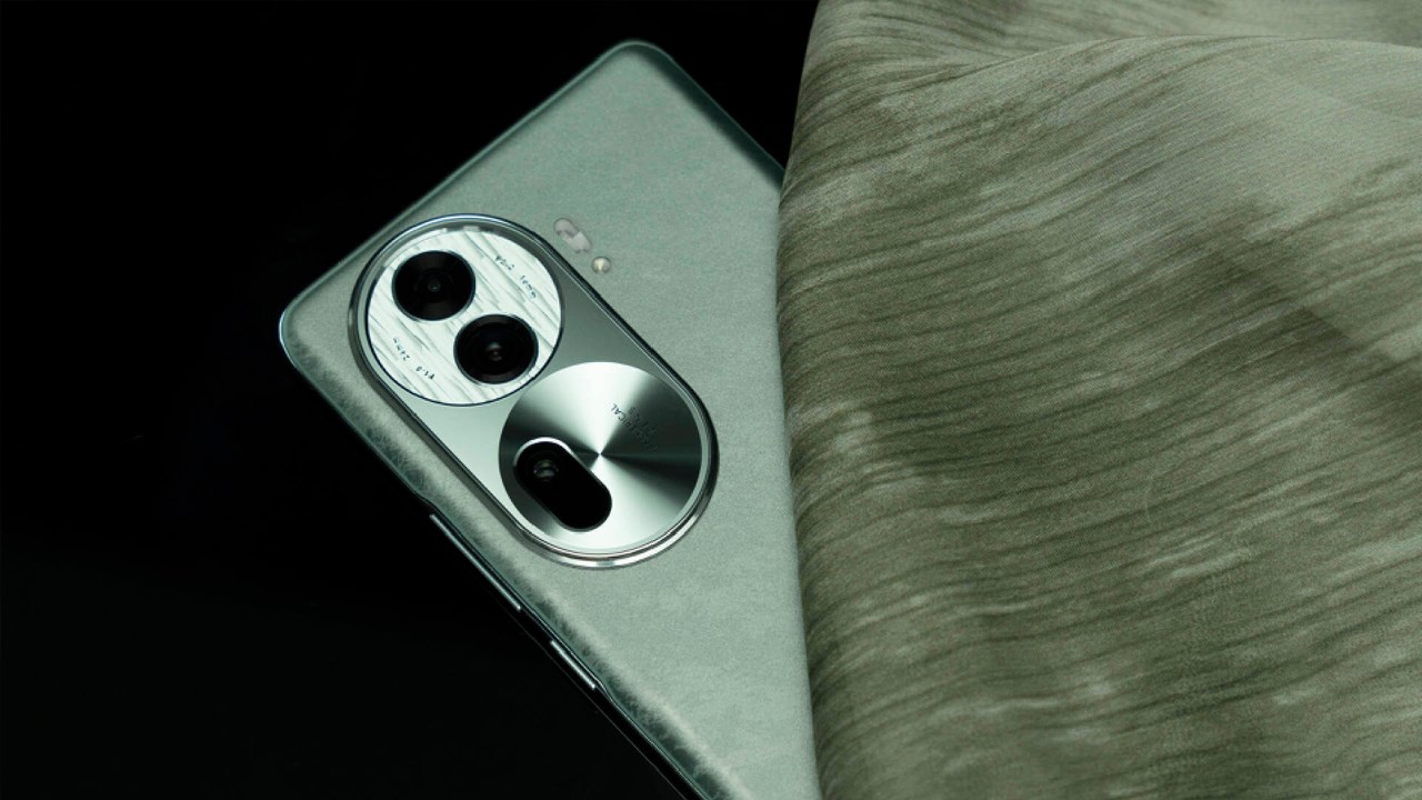 OPPO Reno11 Pro được trang bị cụm camera SLR xịn sò